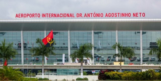 Premier vol expérimental sur l’aéroport Agostinho Neto