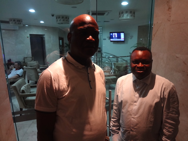 Yha Nyoch et JM le 8 septembre à l'Hôtel Zombo, à Luanda| © AEM